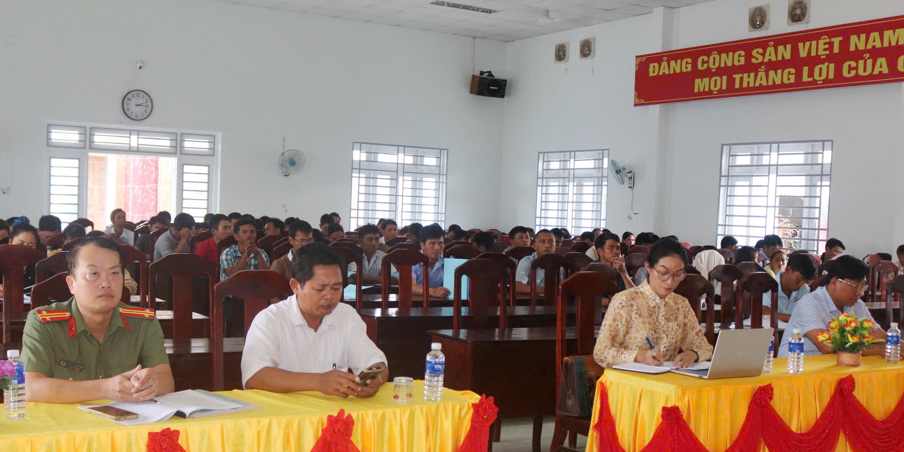 Tập huấn phổ biến, giáo dục pháp luật vùng đồng bào dân tộc thiểu số và miền núi