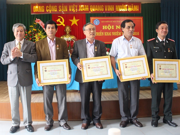 Bảo hiểm xã hội tỉnh triển khai nhiệm vụ năm 2016