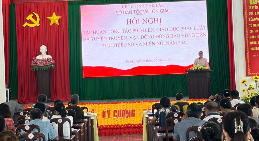 Tăng cường tập huấn phổ biến pháp luật, thúc đẩy phát triển bền vững vùng dân tộc thiểu số