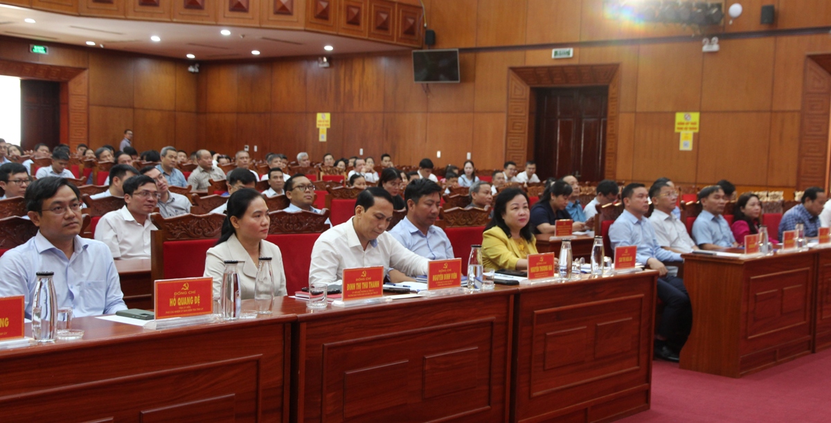 Gặp mặt, tọa đàm kỷ niệm ngày truyền thống các cơ quan chuyên trách tham mưu, giúp việc cấp ủy