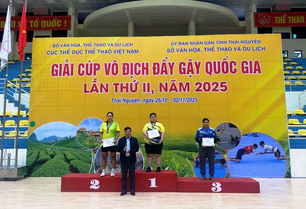 Đoàn vận động viên Đắk Lắk đạt 12 huy chương tại Giải Cúp vô địch Đẩy gậy quốc gia năm 2025