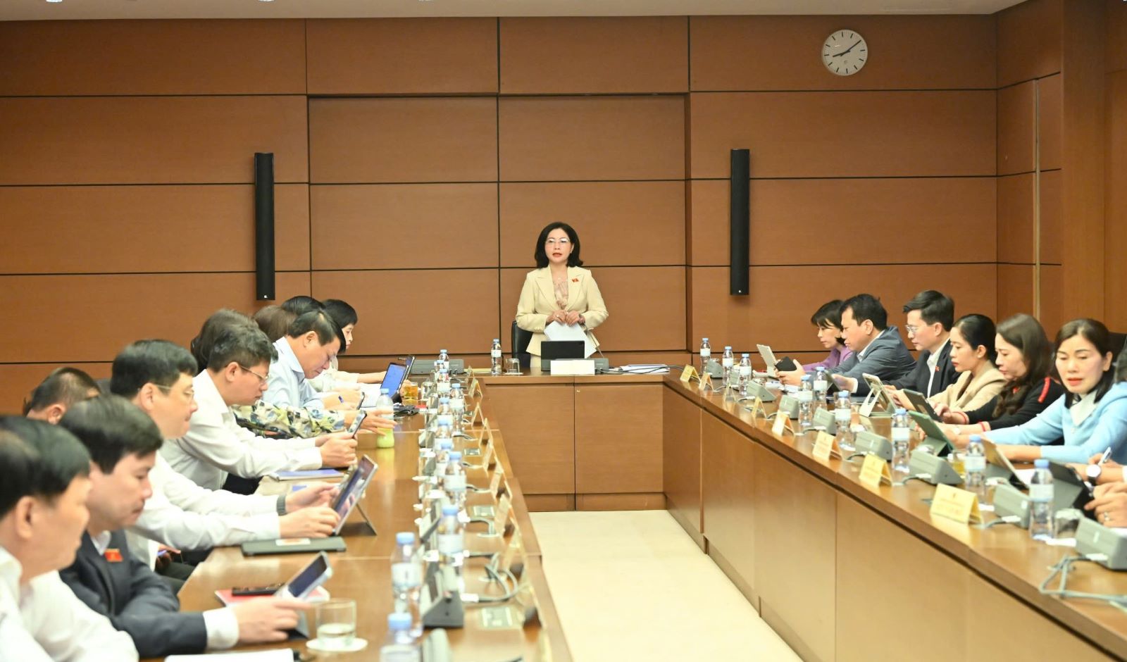 Đoàn đại biểu Quốc hội tỉnh Đắk Lắk thảo luận, góp ý các dự thảo luật về lĩnh vực xây dựng, nông nghiệp và môi trường