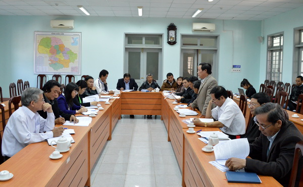 Đề nghị công nhận và pháp lý hóa Lễ hội Đua voi và đua thuyền độc mộc trên hồ Lắk