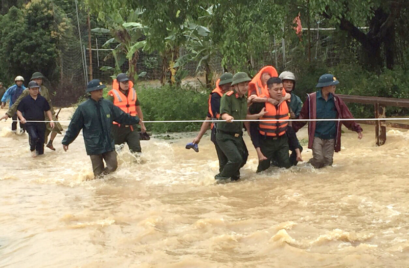 Công điện về việc khẩn trương tập trung ứng phó và kịp thời khắc phục hậu quả lũ đặc biệt lớn, ngập lụt, sạt lở đất, lũ quét trên địa bàn tỉnh
