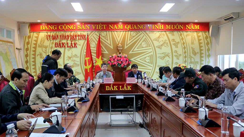 Huy động tối đa các lực lượng tham gia khắc phục hậu quả mưa lũ