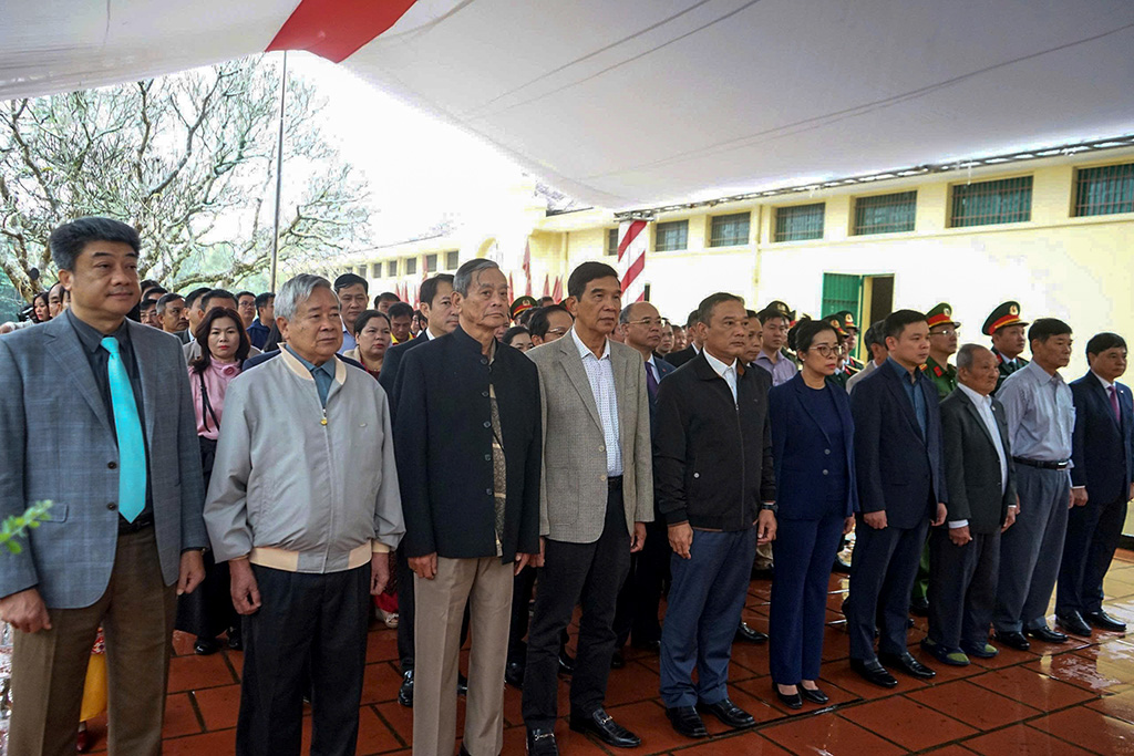 Lễ dâng hương kỷ niệm 85 năm Ngày thành lập Đảng bộ tỉnh Đắk Lắk