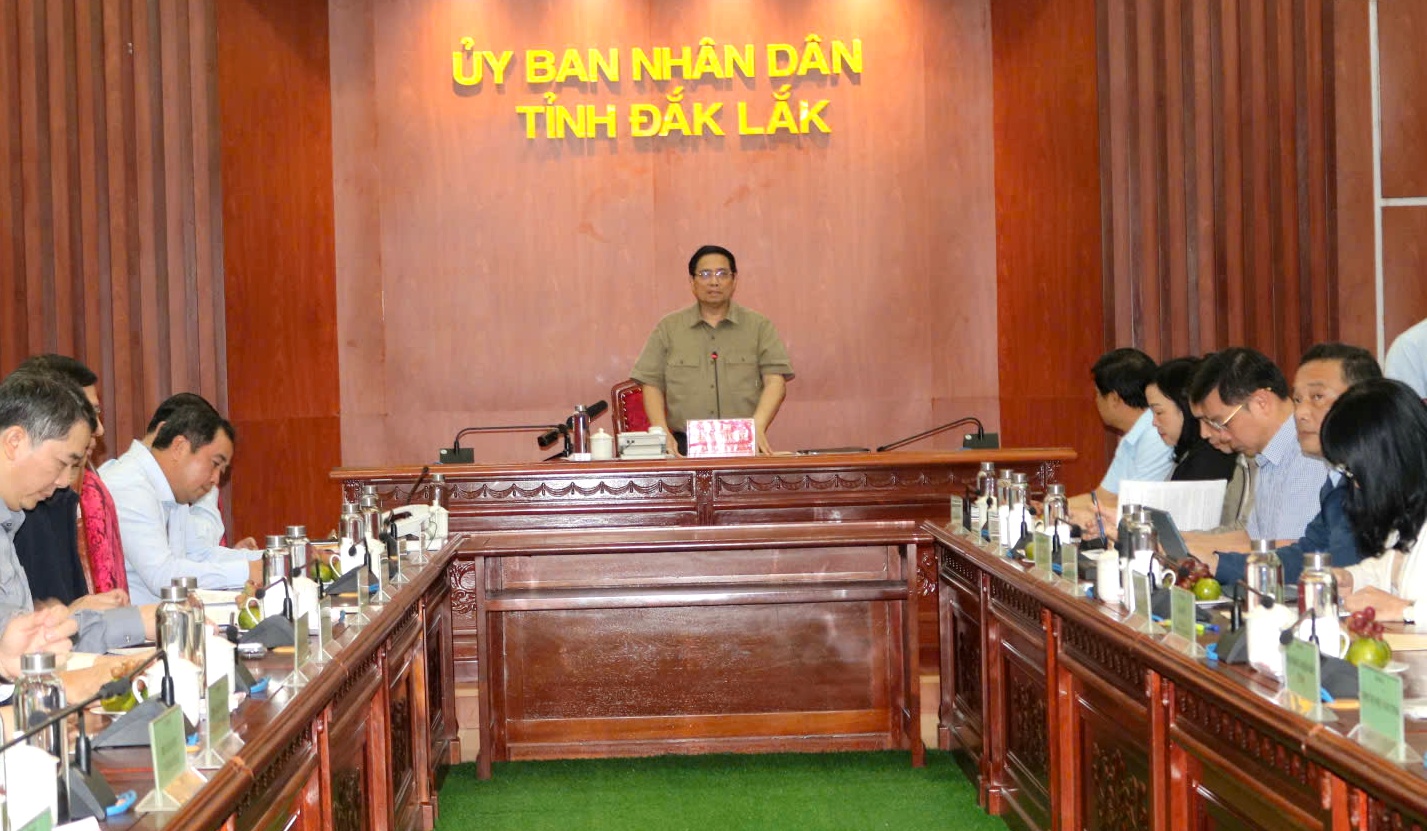 Prime Minister Urges swift reconstruction of homes for Disaster-Affected Residents
