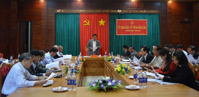 Ủy ban bầu cử tỉnh họp phiên thứ hai – xem xét hỗ trợ kinh phí khám sức khỏe cho các đại biểu HĐND các cấp nhiệm kỳ 2016 – 2021.