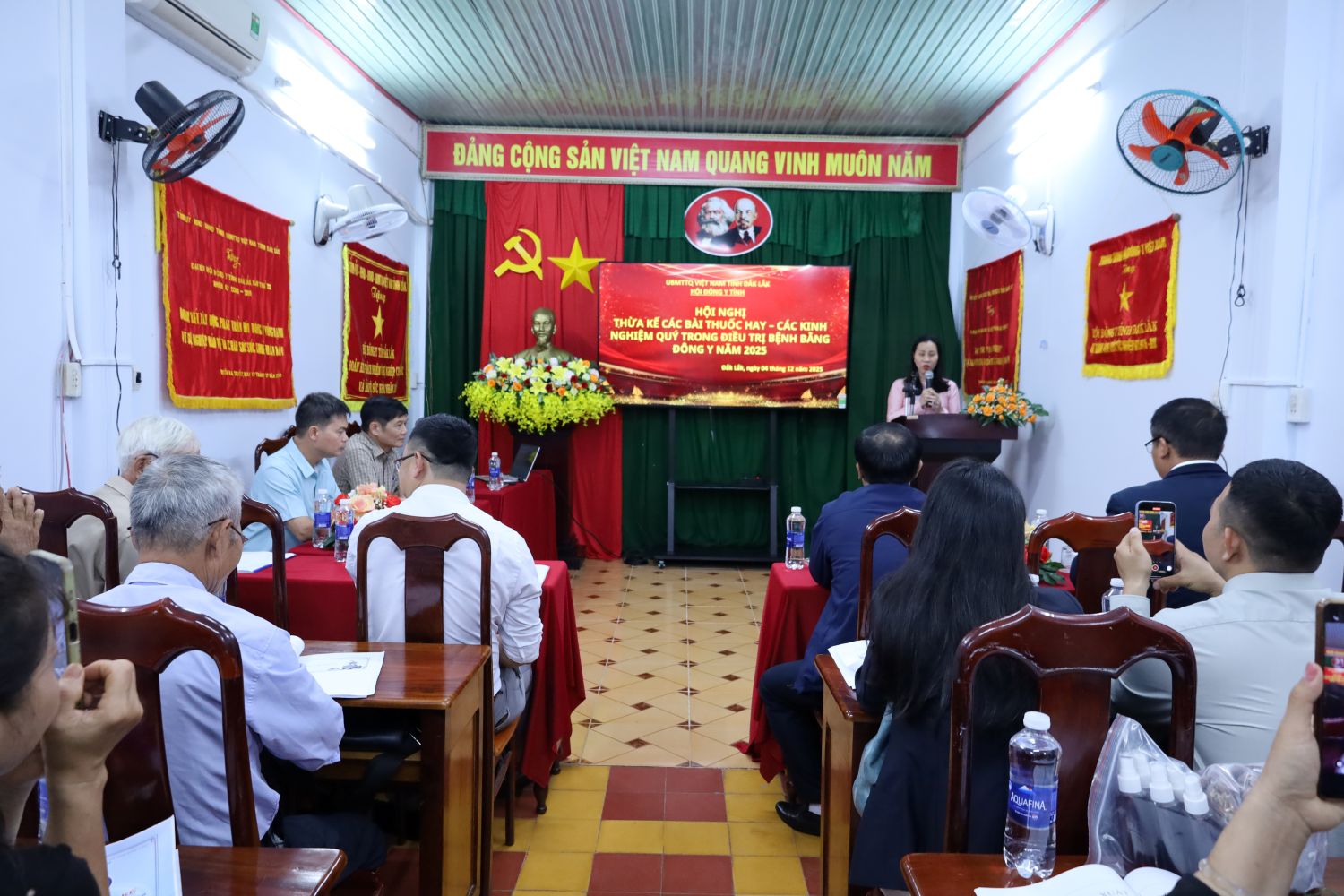 Hội nghị thừa kế bài thuốc thuốc hay và kinh nghiệm quý trong điều trị bằng đông y năm 2025