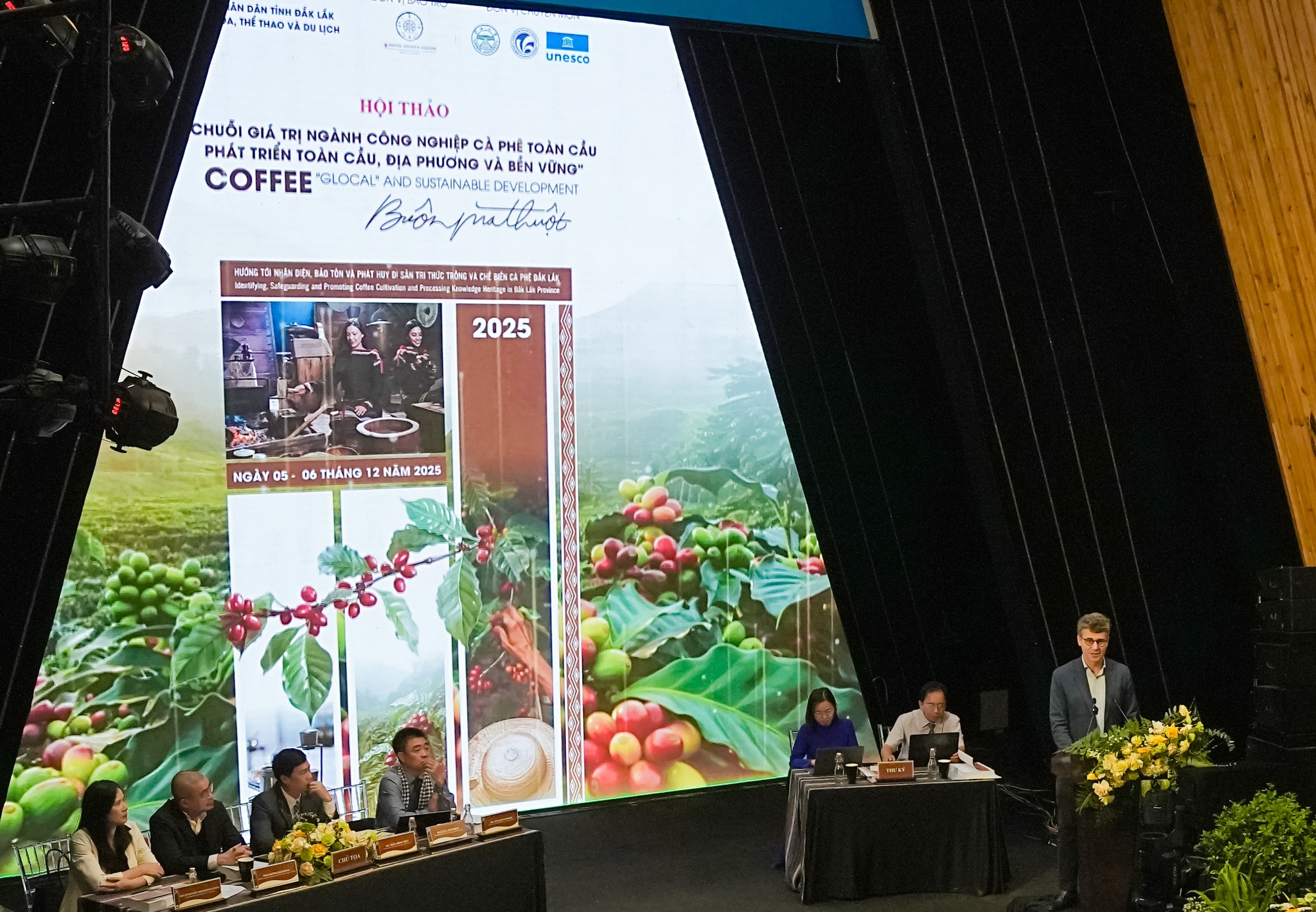 Cà phê Việt Nam – Di sản kết nối toàn cầu