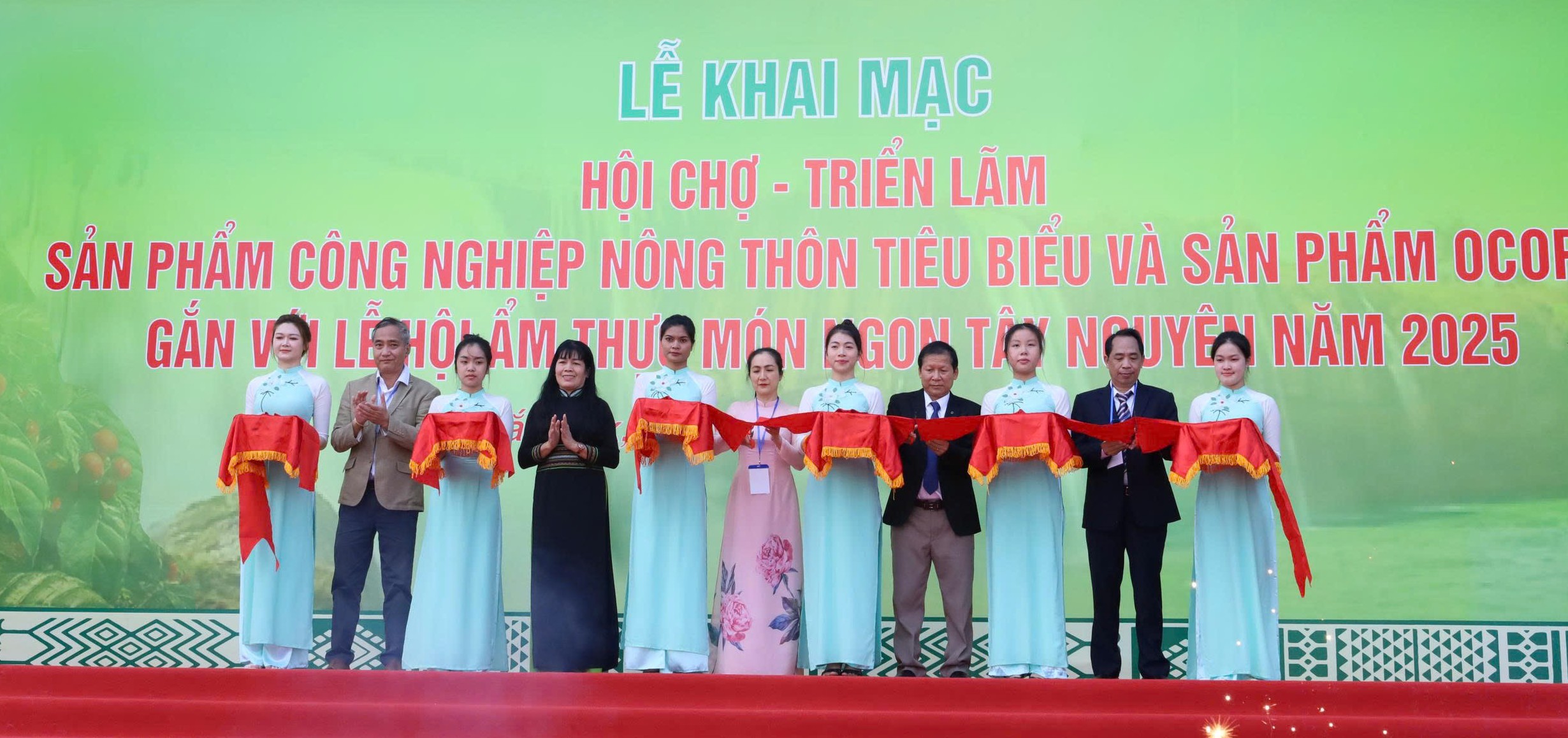 250 Booths Featured at Rural Industrial - OCOP Product Fair and Central Highlands Culinary Festival