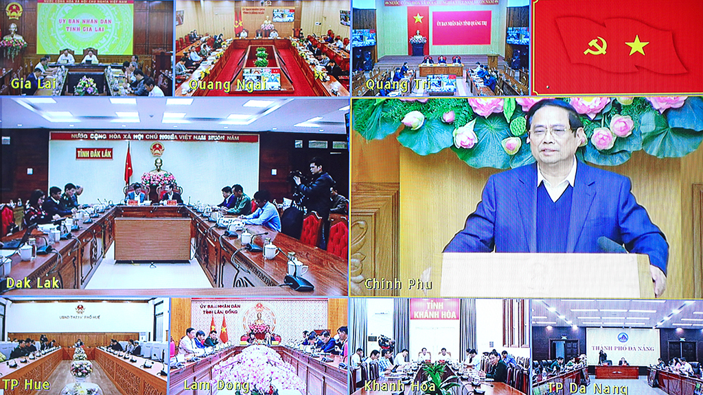 Hoàn thành xây dựng lại, sửa chữa nhà ở cho các hộ dân có nhà ở bị sập, đổ, lũ cuốn trôi, hư hỏng nặng do bão, lũ chào mừng Đại hội đại biểu toàn quốc lần thứ XIV của Đảng