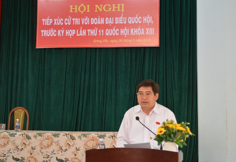 Đoàn Đại biểu Quốc hội tỉnh tiếp xúc cử tri tại huyện Krông Pắk.