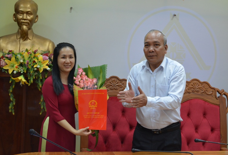 Công bố Quyết định điều động, bổ nhiệm chức vụ Phó Chánh Văn phòng UBND tỉnh.