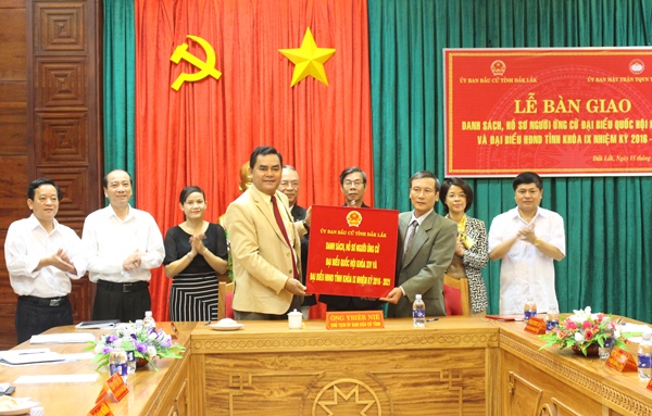 Toàn tỉnh có 174 người ứng cử Đại biểu Quốc hội khóa XIV và đại biểu HĐND khóa IX, nhiệm kỳ 2016-2021