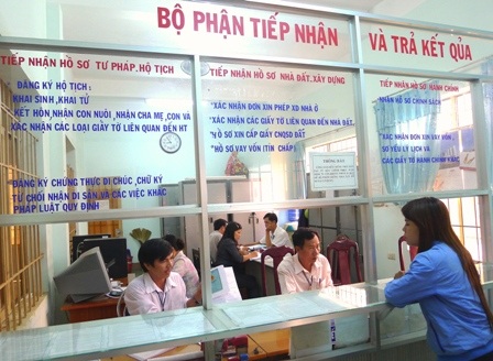 Triển khai “Hệ thống Dịch vụ hành chính công trực tuyến tích hợp Một cửa điện tử liên thông” tại thành phố Buôn Ma Thuột.