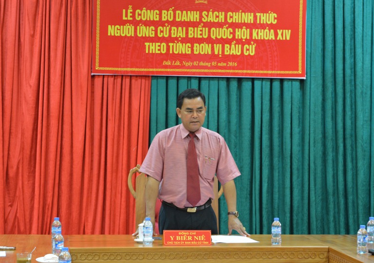 Công bố danh sách chính thức những người ứng cử đại biểu Quốc hội khóa XIV ở tỉnh Đắk Lắk.