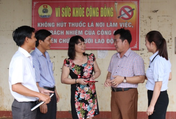 Chuyển biến từ học tập tới vận dụng, làm theo Bác trong đội ngũ công nhân, viên chức, lao động tỉnh Đắk Lắk.