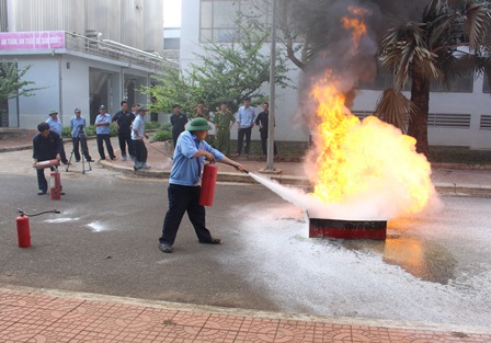 Huấn luyện PCCC và diễn tập phương án chữa cháy tại Công ty Bia Sài Gòn – Đắk Lắk