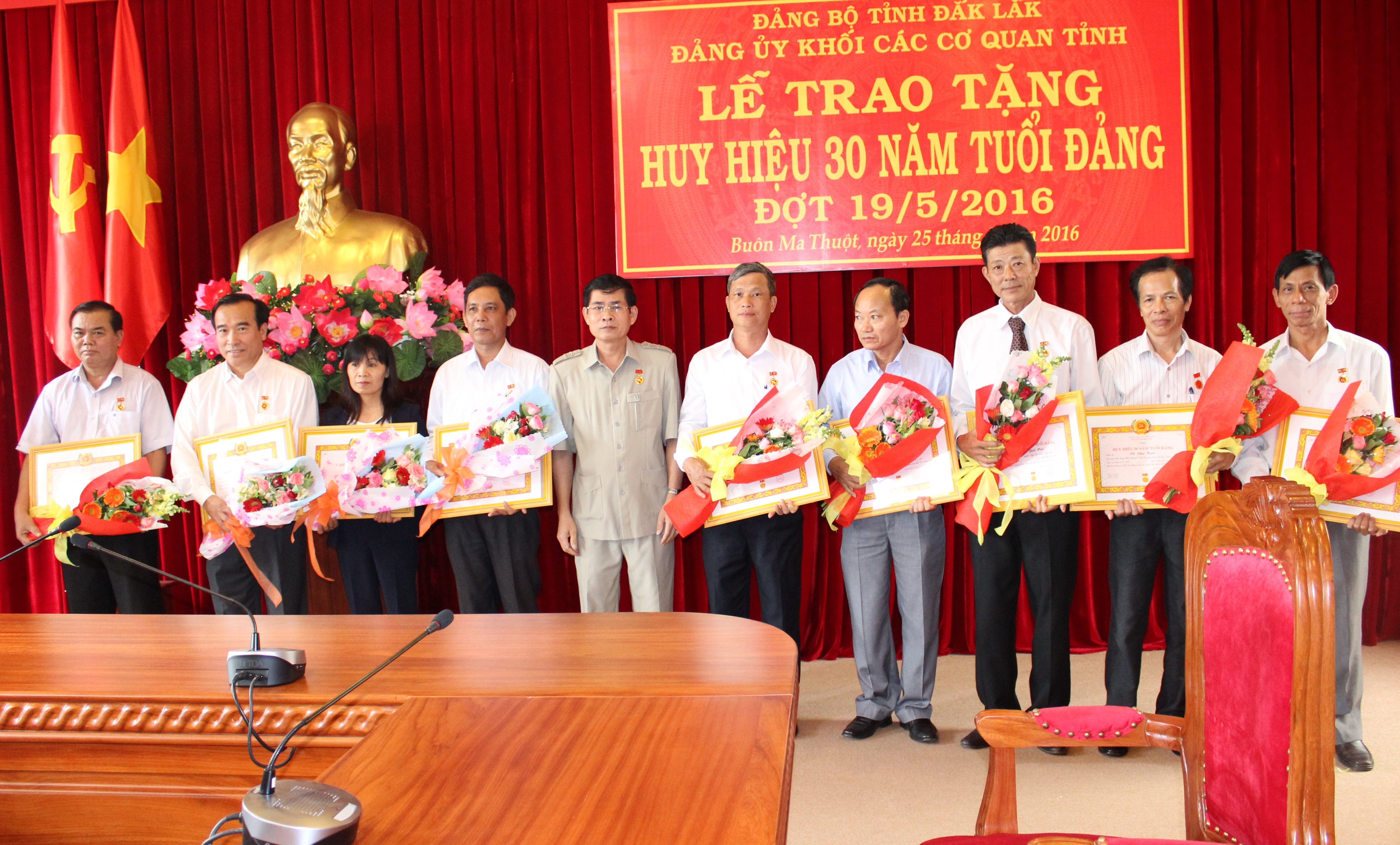 Ceremony of awarding 30 - year Party membership Badges