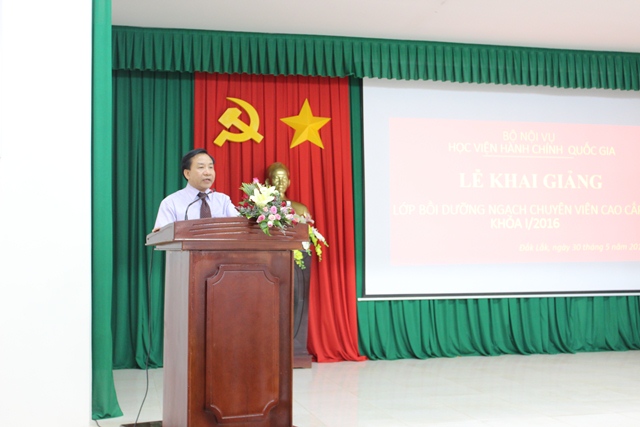 Khai giảng lớp Bồi dưỡng ngạch chuyên viên cao cấp khóa I năm 2016