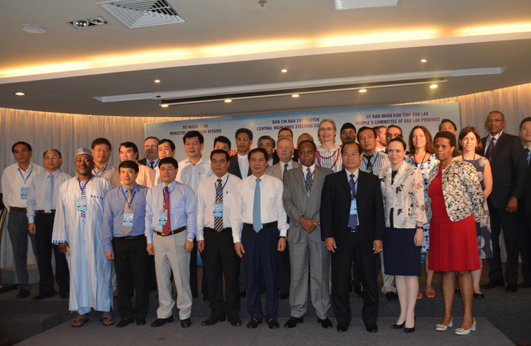 Khai mạc Hội nghị “Gặp gỡ địa phương – Ngoại giao đoàn” năm 2016 khu vực Tây Nguyên.