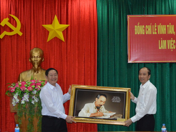 Lãnh đạo tỉnh tiếp và làm việc với Bộ trưởng Bộ Nội vụ.