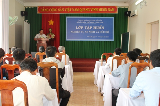 Tập huấn nghiệp vụ về an ninh và cứu hộ cho các cơ sở lưu trú và khu, điểm du lịch trên địa bàn tỉnh.