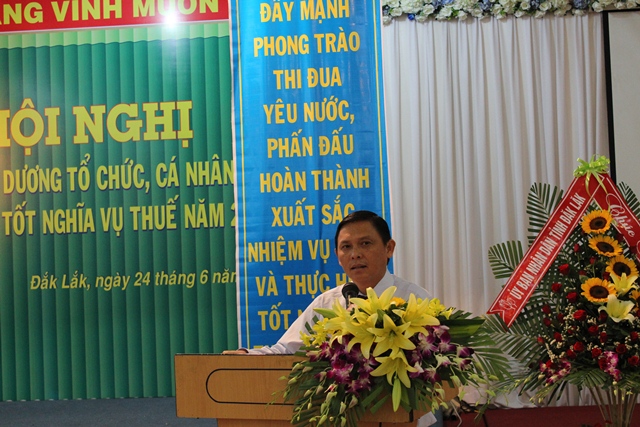 Hội nghị tuyên dương các tổ chức, cá nhân thực hiện tốt chính sách, pháp luật thuế năm 2015.