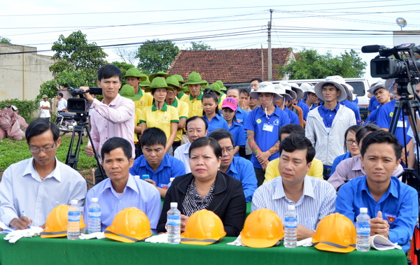 Khởi công công trình thanh niên cấp tỉnh tại xã Ea Bar, huyện Buôn Đôn