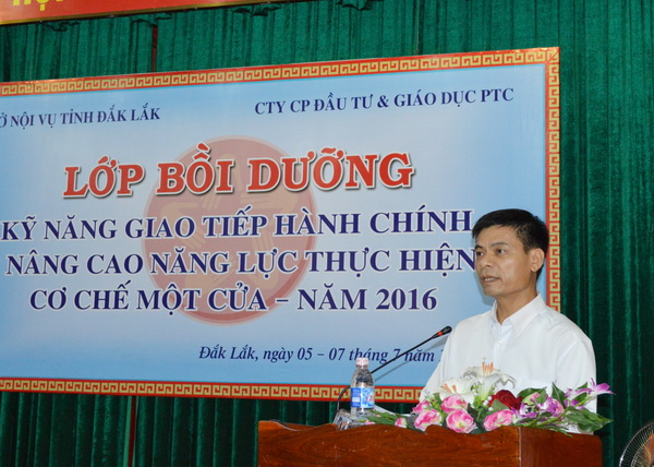 Bồi dưỡng kỹ năng giao tiếp cho trên 200 cán bộ làm công tác một cửa trên địa bàn tỉnh
