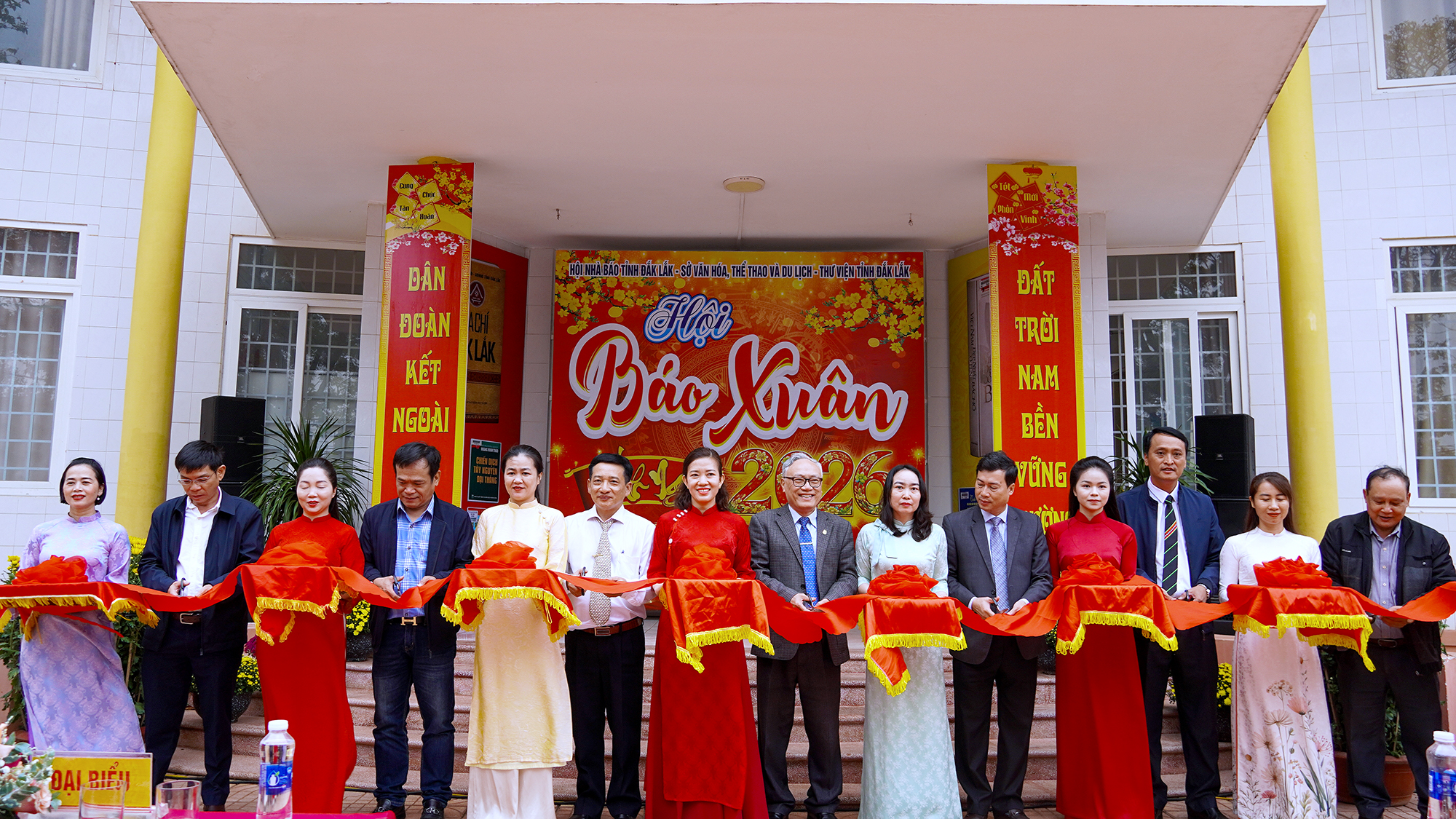 Hội Báo Xuân Bính Ngọ 2026: Trưng bày hơn 60 đầu báo với gần 200 ấn phẩm các loại