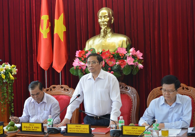 Trưởng Ban Tổ chức Trung ương làm việc với Tỉnh ủy về công tác xây dựng Đảng gắn với nhiệm vụ phát triển KT-XH, đảm bảo quốc phòng an ninh.