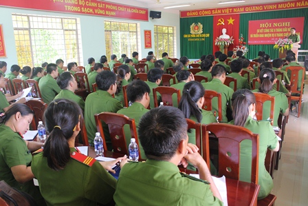 Cảnh sát PC và CC tỉnh Đắk Lắk tổ chức Hội nghị sơ kết 6 tháng đầu năm 2016