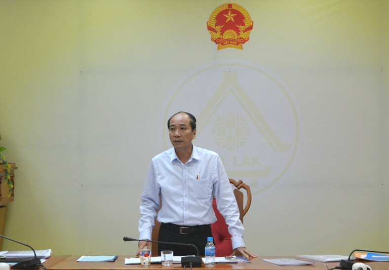 UBND tỉnh họp thông qua các nội dung trình kỳ họp thứ hai, HĐND tỉnh khóa IX