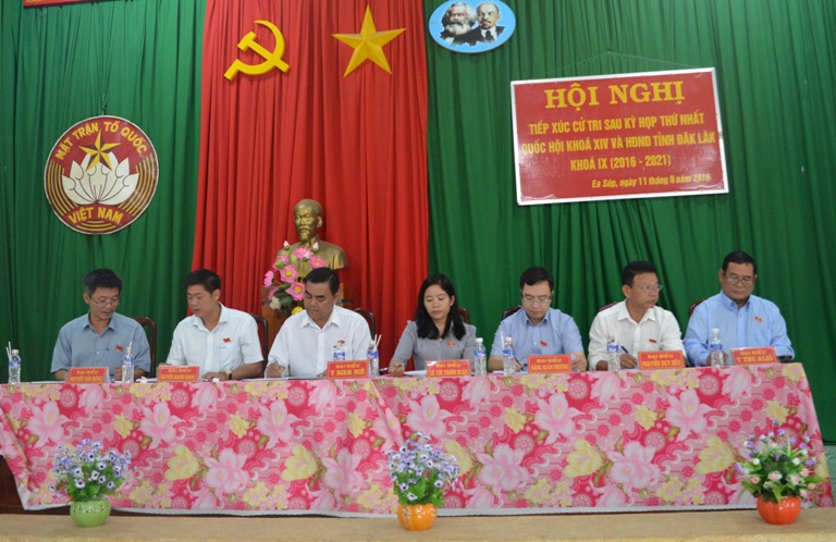 Đoàn Đại biểu Quốc hội, HĐND tỉnh tiếp xúc cử tri tại huyện Ea Súp.