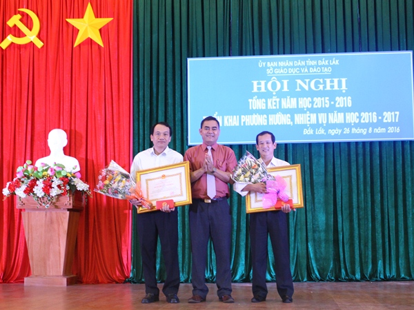 Hội nghị tổng kết năm học 2015-2016 và triển khai phương hướng, nhiệm vụ năm học 2016-2017
