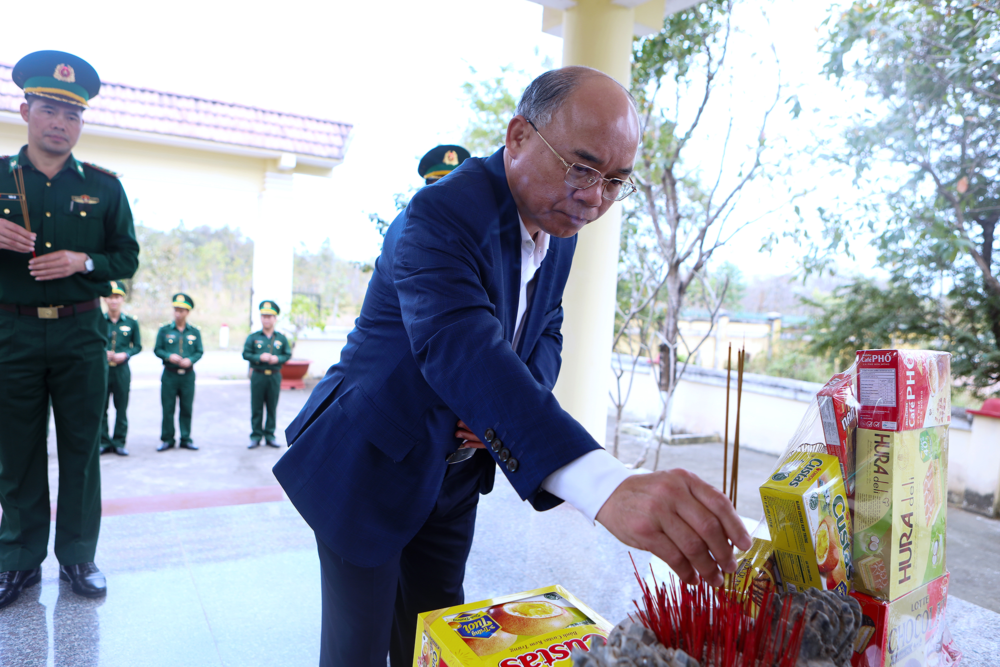Vice Chairman of the Provincial People's Committee Truong Cong Thai visits and offers Tet greetings to Border Guard Stations