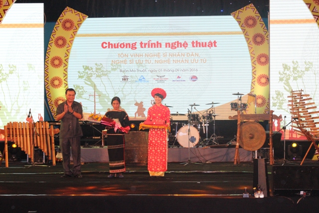 Đắk Lắk vinh danh “Những người con của đại ngàn”