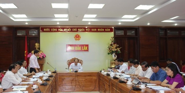 Họp góp ý vào Đề án Lễ hội Cà phê Buôn Ma Thuột lần thứ 6 và Liên hoan văn hóa Cồng chiêng Tây Nguyên năm 2017.