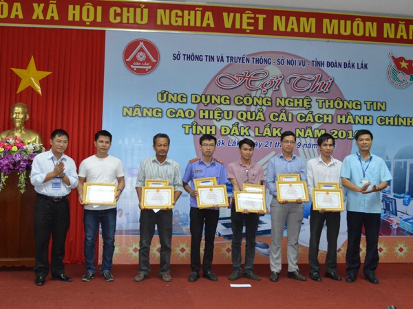 Bế mạc Hội thi ứng dụng Công nghệ thông tin nâng cao hiệu quả cải cách hành chính tỉnh Đắk Lắk.