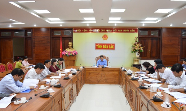 Họp Hội đồng thi nâng ngạch chuyên viên lên chuyên viên chính năm 2016