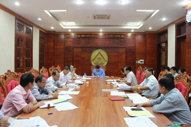 Họp bàn về Đề án điều chỉnh, bổ sung quy hoạch phát triển khu công nghiệp tỉnh đến năm 2020