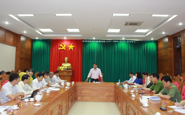 Họp bàn về công tác tổ chức Lễ hội cà phê Buôn Ma Thuột lần thứ 6 và Liên hoan văn hoá Cồng Chiêng Tây Nguyên năm 2017.