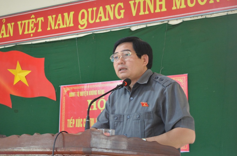 Đại biểu Quốc hội tỉnh tiếp xúc cử tri tại huyện Krông Năng.