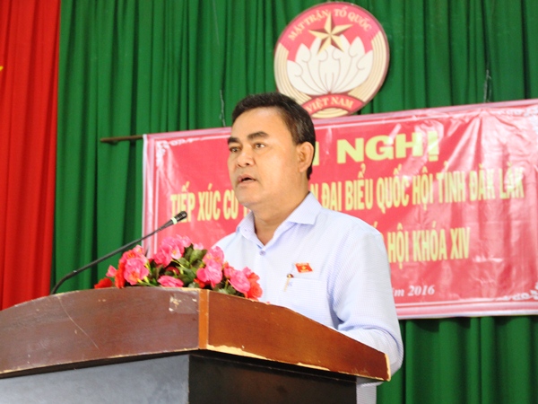 Đoàn Đại biểu Quốc hội tỉnh tiếp xúc cử tri tại huyện Ea Kar