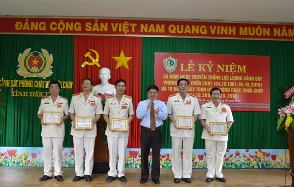 Lễ kỷ niệm 55 Ngày truyền thống lực lượng Cảnh sát phòng cháy và chữa cháy, 15 năm Ngày toàn dân phòng cháy chữa cháy.