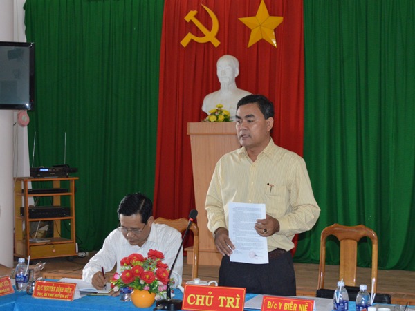 Đoàn công tác của Tỉnh ủy làm việc với huyện Ea H’Leo