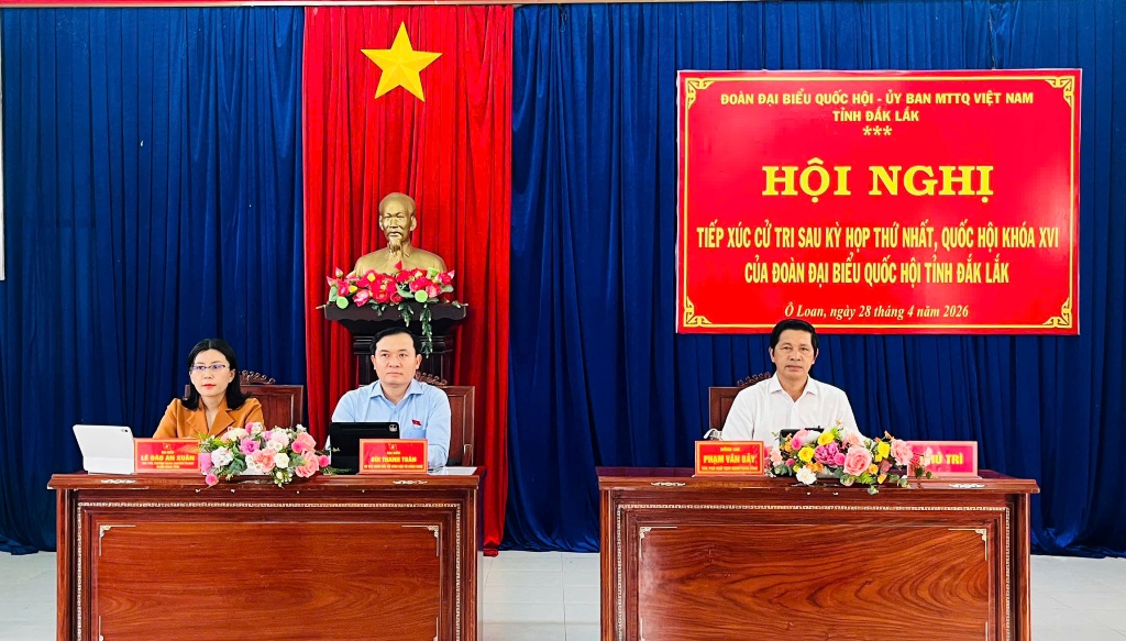 Cử tri xã Tuy An Nam, Tuy An Đông và Ô Loan kiến nghị nhiều vấn đề dân sinh, y tế và phòng chống thiên tai