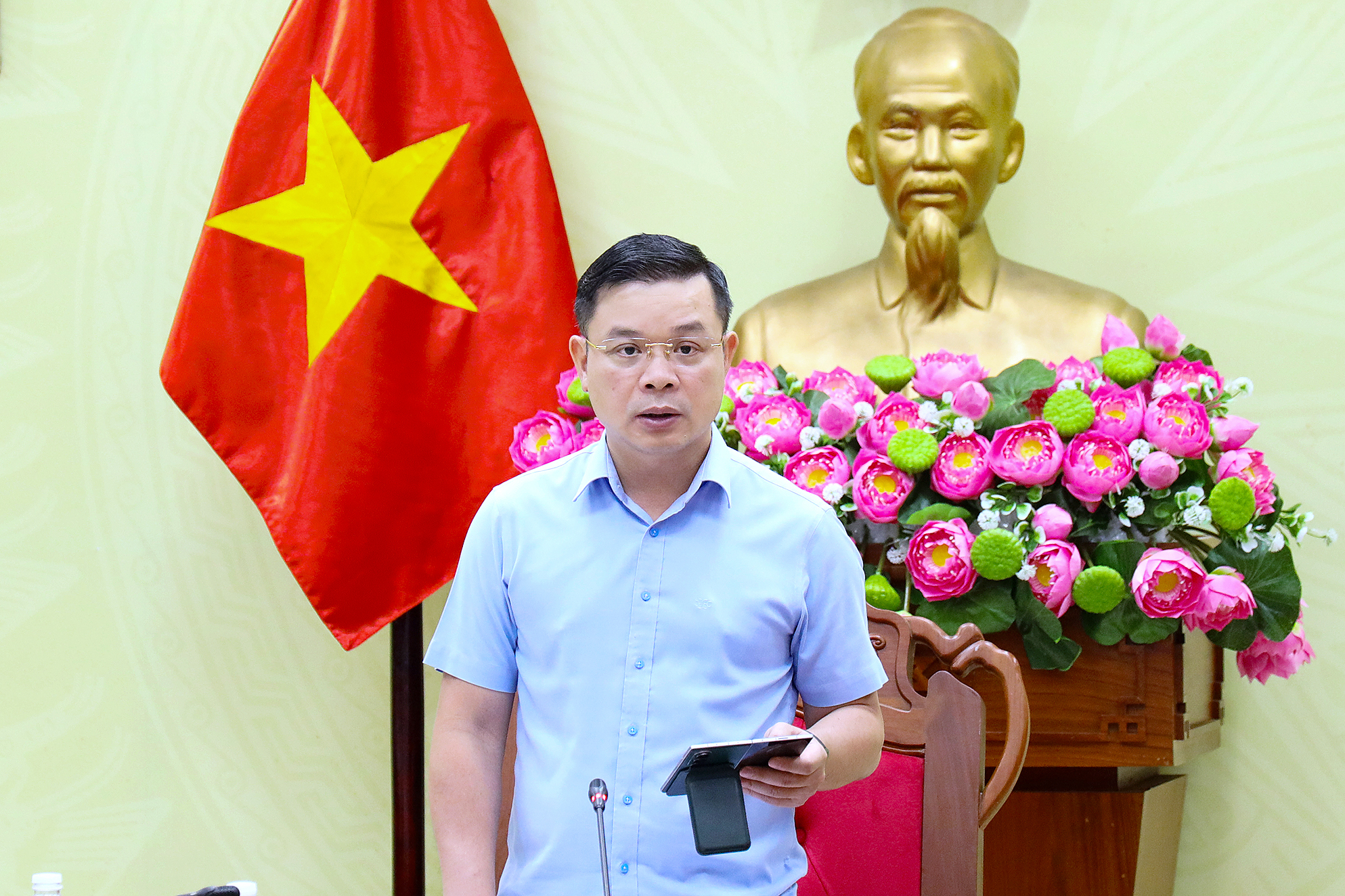 UBND tỉnh làm việc với Ban Quản lý dự án đầu tư xây dựng công trình Giao thông và Nông nghiệp Phát triển nông thôn tỉnh